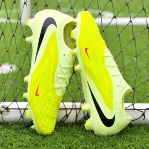 Nike Phantom 6 Low Pro